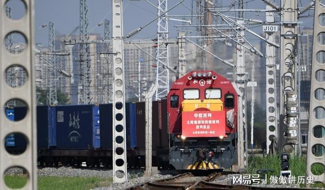 卢布贬值并未严重影响中哈贸易_中亚贸易额增长_中国对中亚投资