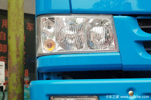 卡车配件普及:车灯应选用原厂配套产品